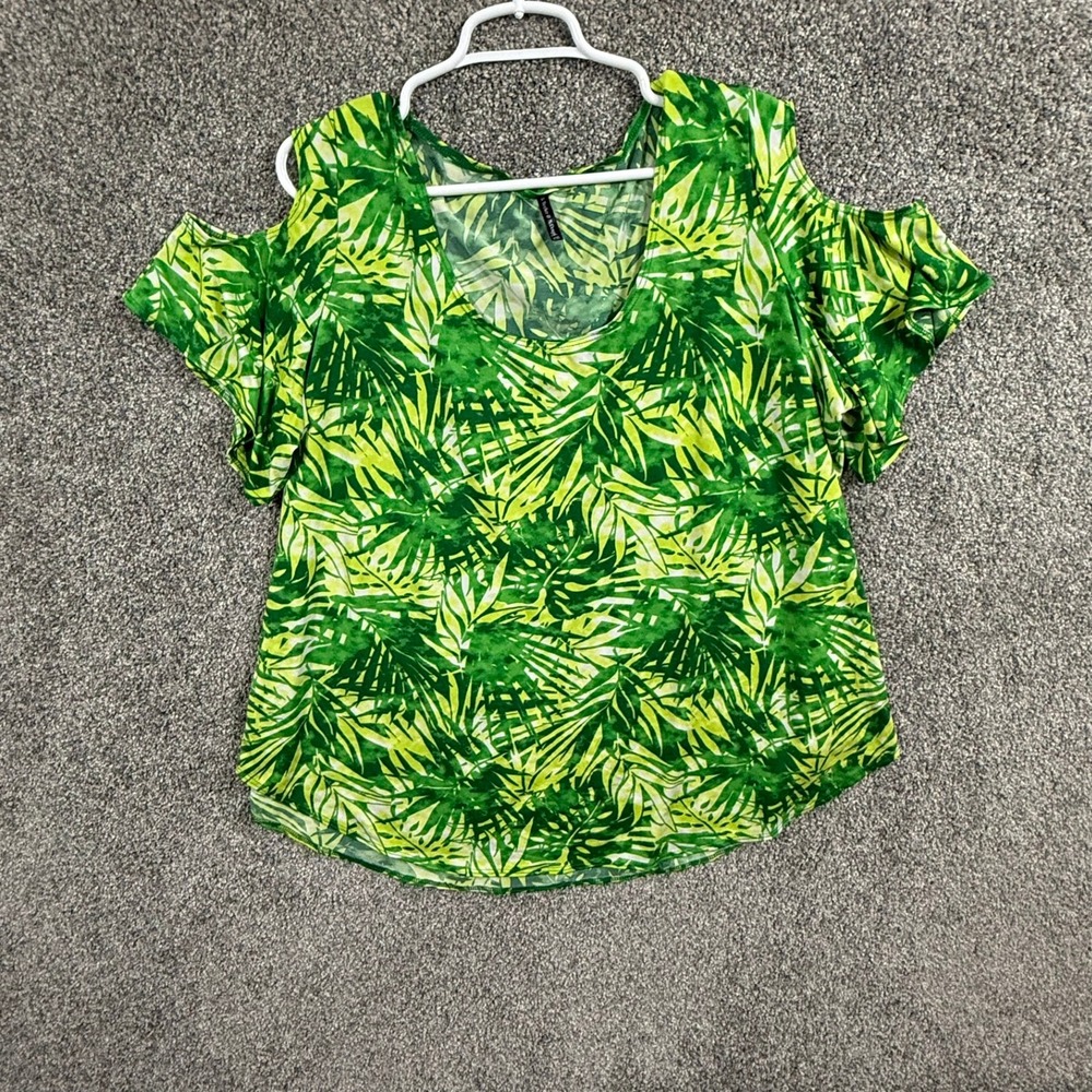 Bleecker & McDougal Green Tropical Palm Leaf Cold Shoulder Top 3X